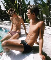 shirtless boys 5bc0fbccd5e3b.jpg