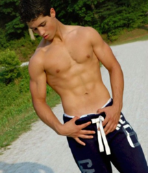 shirtless boys 5bce58622fbed.png