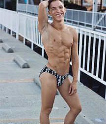 shirtless boys 5bd04614c9b43.jpg