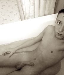 Boys with a boner 5bd1a6a492cc7.jpg