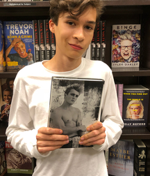 Boys 5bd22cc5ab894.jpg