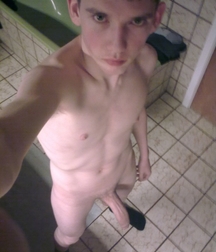 Boys with a boner 5bd2da09a394a.jpg