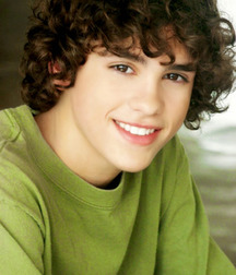 Boys 5bd392966c7ed.jpg