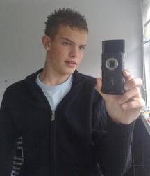 Boys 5bd394a28b1bf.jpg