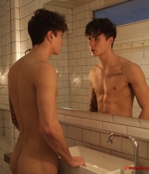 shirtless boys 5bd39f0aa8d44.jpg