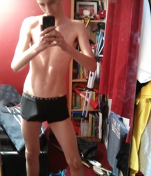 shirtless boys 5bdadb82be3b3.jpg