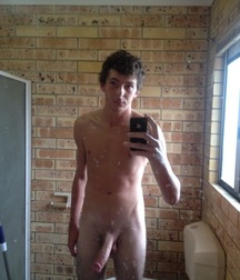 shirtless boys 5bdb3da82959c.jpg