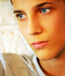 Boys 5bdc793c2671c.jpg