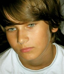 Boys 5bdc79420dd01.jpg
