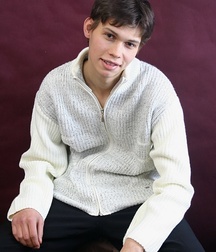Boys 5bdc79c96ea43.jpg