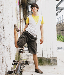 Boys 5bdc7b55692fc.jpg