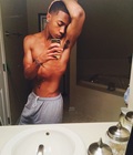 shirtless boys 5bdc840c0d40f.jpg