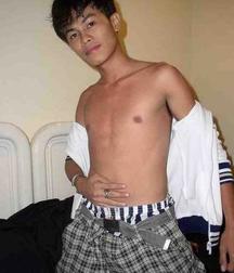 Avin & Mew 5bdd9273544b0.jpg