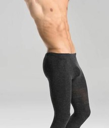 shirtless boys 5bdd95e6c30ec.jpg