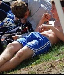 shirtless boys 5bdd98d87a1dc.jpg