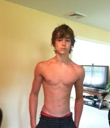 shirtless boys 5bddd0c32e7be.jpeg
