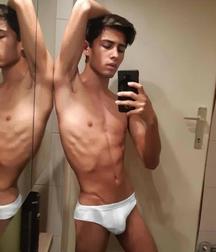 shirtless boys 5bddd0e9ce96b.jpeg