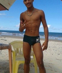 shirtless boys 5bddd12f5fb0a.jpg