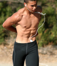 shirtless boys 5bded6d44bb13.jpg