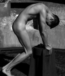 boys nude 5bdf36390c859.jpg