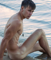 boys nude 5bdf376f697e9.jpg