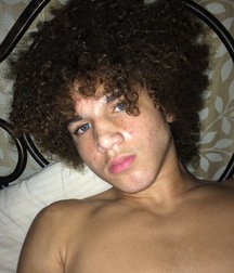 Boys 5be1f0b43d811.jpg