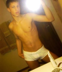shirtless boys 5be6b143c93c5.jpg