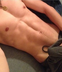 shirtless boys 5be6b201d6c5f.jpg