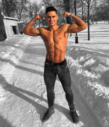 Hunks 5be887cc6caa6.jpg