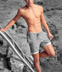 Hunks 5be8881cd32e1.jpg