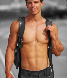 Hunks 5be88933c8474.jpg