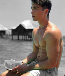 Hunks 5be889be60242.jpg