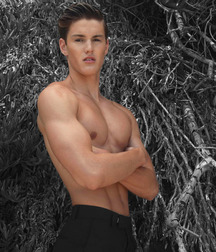 Hunks 5be88aac52622.jpg