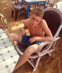 shirtless boys 5be9a8aad6b4e.jpg
