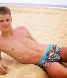 shirtless boys 5be9a8e7c9a26.jpg