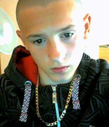 Boys 5be9d33de7743.jpg