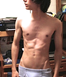 shirtless boys 5be9e1aeaac5a.jpg