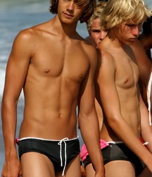 shirtless boys 5be9e45d62cdd.jpg