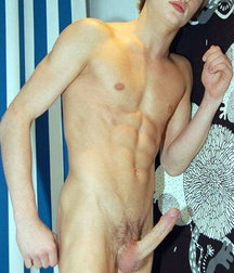 Boys with a boner 5bed9fdbd30ec.jpg