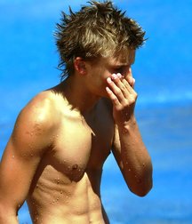 shirtless boys 5beefc8425fd5.jpg
