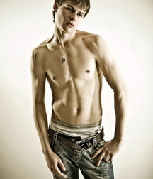 shirtless boys 5beefcbc25ae8.jpg