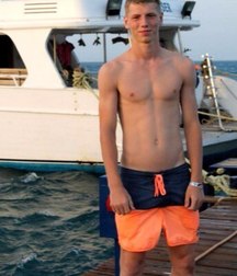 shirtless boys 5befdab48ea8f.jpg