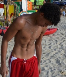 shirtless boys 5befdc3abdced.jpg