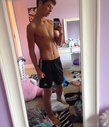 shirtless boys 5bf12a69a6158.jpg