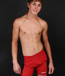 shirtless boys 5bf30b5ae806d.jpg