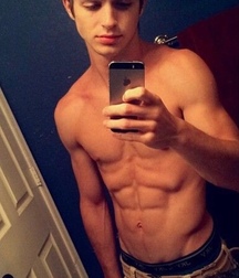 shirtless boys 5bf45078c7672.jpg