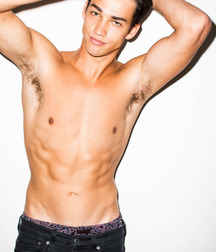 Hunks 5bf93a78a2cbb.jpg