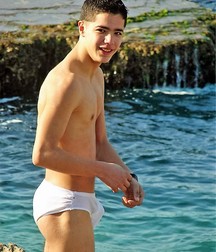 shirtless boys 5bf9719a90a15.jpg