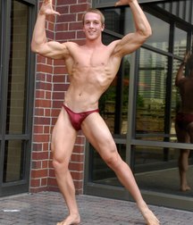 shirtless boys 5bfa6733c4937.jpg