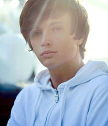 Boys 5bfa6cc2d1404.jpg